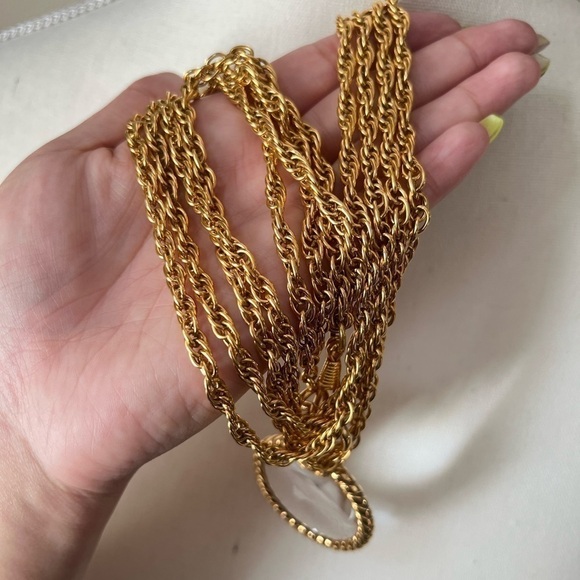 CHANEL Vintage Gold Magnifying Glass Pendant Necklace - Picture 7 of 12